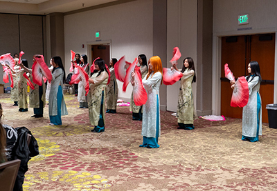 54395435599 A563412d1b C